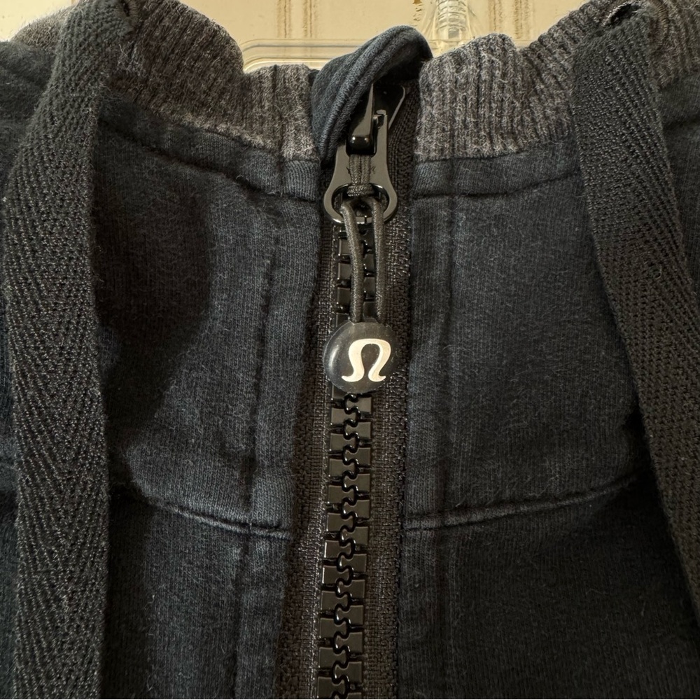 Lululemon Jacket Women’s 8 Black Full Zip Hoodie Remix Scuba Fair‎ Isle Yoga - Picture 10 of 13